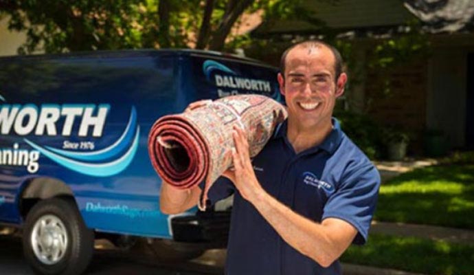 Dalworth Rug Cleaning service van