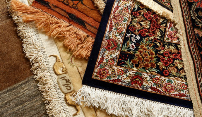 Clean silk rugs